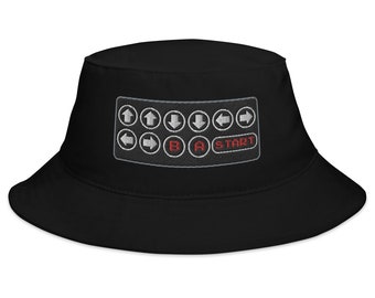 Sombrero de pescador con el código Konami