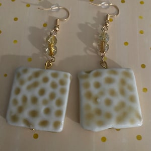 White & Tan Ceramic Tile with Gold Transparent Small Beaded Earrings with Gold Hooks