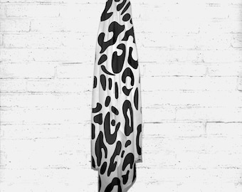 Pashmina chal de leopardo en blanco y negro de 73,5" x 27"