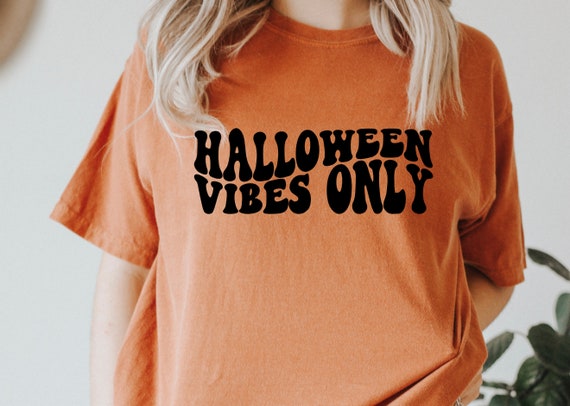 Halloween Vibes Only SVG, Halloween Svg, Spooky svg, Fall svg, Autumn svg, Wavy Letters svg,Thanksgiving svg, Cricut svg, Silhouette cutfile