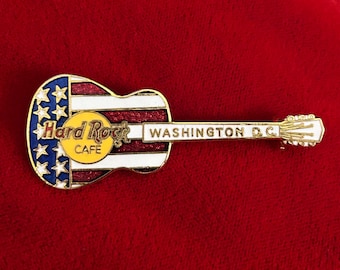 ハードロックカフェ ワシントン フライングV ギタースターリングシルバー ピン Vintage Hard Rock Cafe Washington D.C. Pin, Stars & Stripes Guitar
