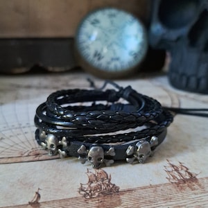 Pirate Bracelets, Crossbones Bracelets, Costume Cosplay Bracelets, Adjustable Bracelets for Men Women