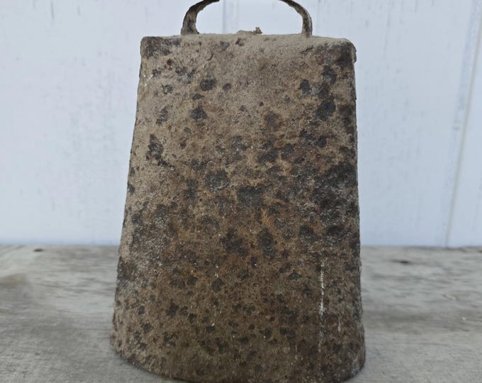 Vintage Primitive Rustic Metal Cowbell Cow Bell - Unique Country Decor