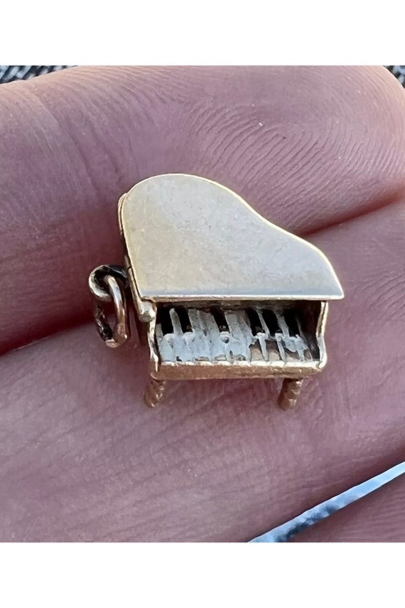 Vintage Solid 14K Gold Grand Piano Top Opens - Ena