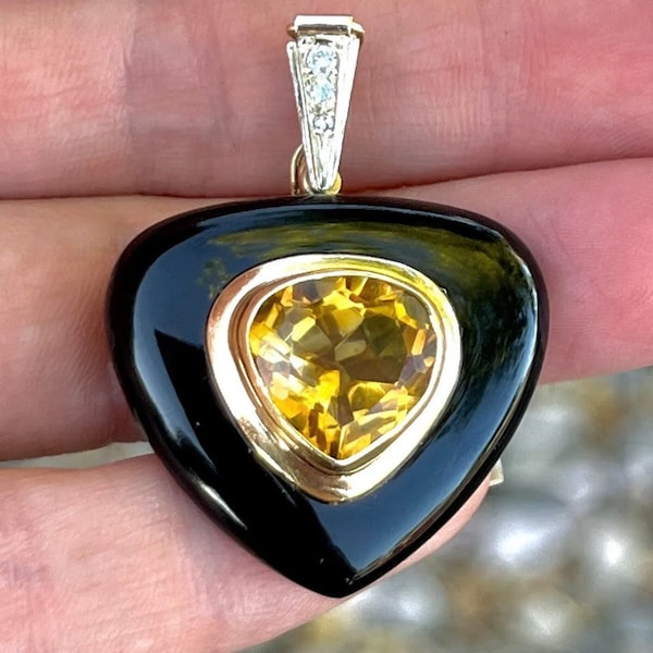 Vintage 14k Yellow Gold 5ct Natural Citrine Onyx and Diamonds Pendant Signed MAZ