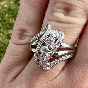 14k Solid White Gold 2ctw Diamonds Cocktail Modern Ring