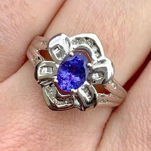Vintage 14k White Gold Tanzanite And Baguete Diamonds Ring