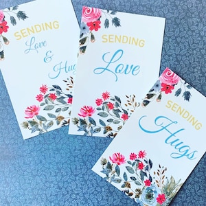 Postkarten-Set mit Umarmungen und Liebe