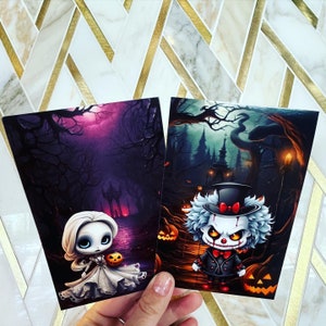 Lot de cartes postales clown diabolique
