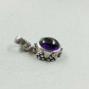 Amethyst pendant - Purple stone pendant necklace - Silver charm jewelry - Stone Jewelry - Silver and stone - PD466AM