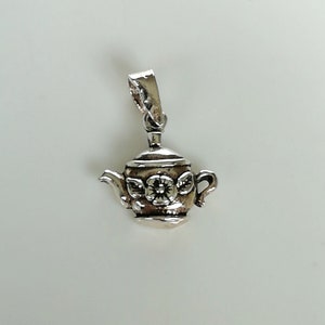 Sterling silver tiny teapot charm - Kettle - Fun pendant - Tea pot pendant -  925 silver charm - Silver pendant - Cute gift charm - PD646