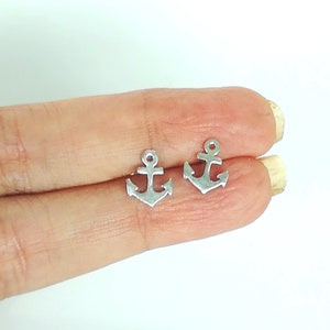 Sterling silver anchor studs - Tiny ear studs - Minimalist studs - Nautical studs - Cartilage studs - Body piercing studs - NE4