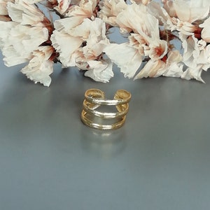 Tiny gold ear cuff - Three band ear wrap - 925 silver cartilage cuff - Gold plated cuff - Free size ear wrap - Bohemian jewelry - E100