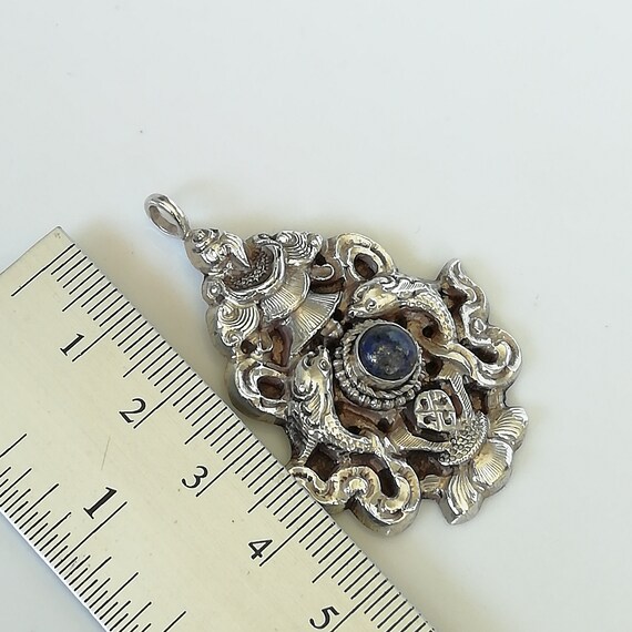 Peluche Disney Lilo & Stitch - Stitch 30cm avec son Peluche Disney Lilo & Stitch - Stitch 30cm avec son