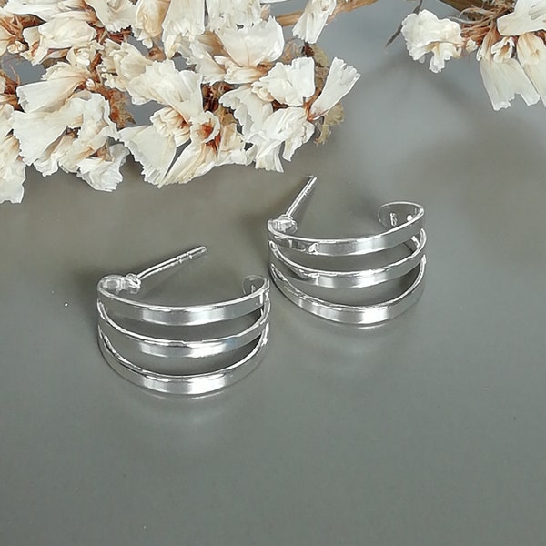 Three band broken hoops- Sterling silver hoop earrings - Vertical rings hoop - Semi circle earrings - Hoop studs - Casual earrings - E101