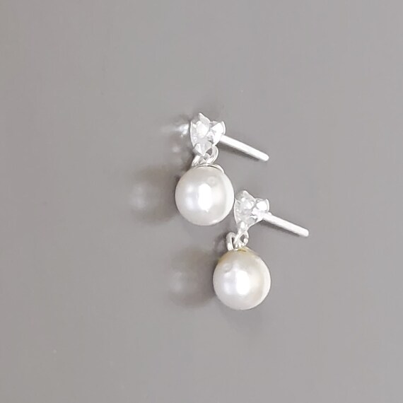 Sterling Silver Heart Cz and Pearl Earrings - Elegant Ear
