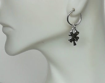 Sterling silver four leaf clover charm - Lucky charm - Bohemian pendant - One charm multi uses - Jewelry supplies - 925 silver - PD522