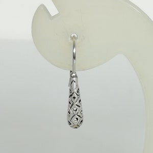 Sterling silver filigree earring - Ear danglers - Teardrop earring - Dangle earrings - Earrings - Pretty gift earrings - NE39