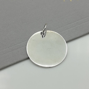Round disc silver pendant - Silver pendant - Simple round charm - Silver charm necklace - PD53