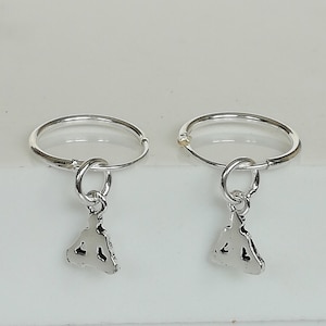 Minimalist Hoops - Silver Yogi Charm - Spiritual Earrings - 12mm Hoops - Small Hoop Earrings - Cartilage Hoops - Yoga Pose Earrings - E366