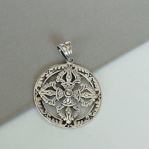 Vajra Dorje pendant - Tibetan necklace - Ethnic 925 sterling silver - Traditional pendant - Pendant necklace - Good luck charm - PD780