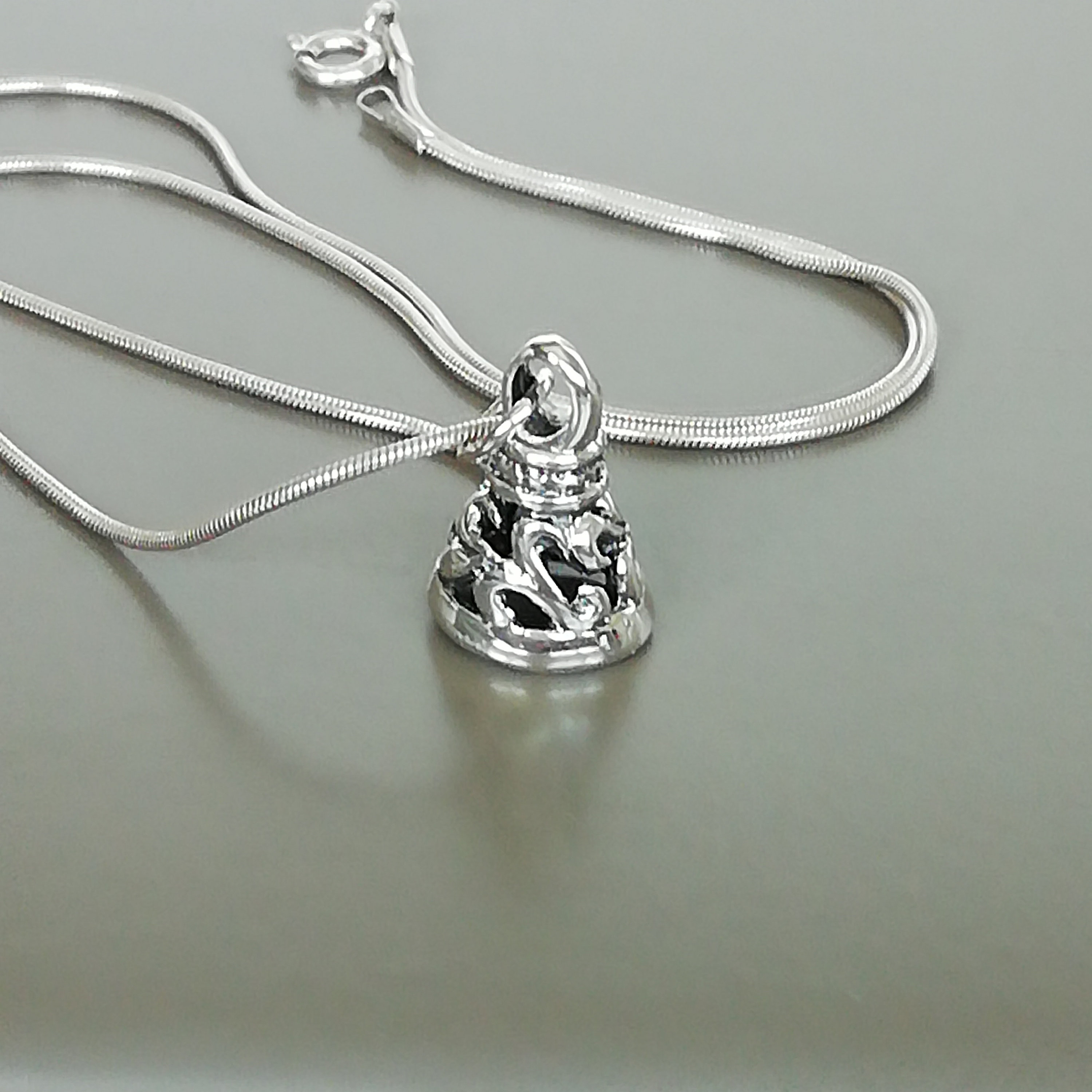 小物 silver design chain bell motif arabesque Tibetan Bell Charm - Light Silver Bell Pendant - Pendant Necklace