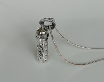 Collier boîte de prière - Collier tibétain - Pendentif boîte de prière - Collier caché - Boîte à bijoux tibétaine en argent - Pendentif souvenir - PD440
