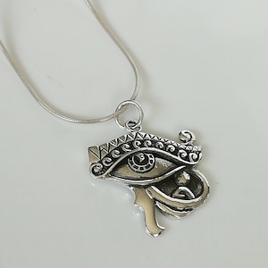 Sterling silver eye of Horus pendant - Eye of Ra neck charm - Good luck charm - Egyptian necklace - Bohemian pendant - PD614