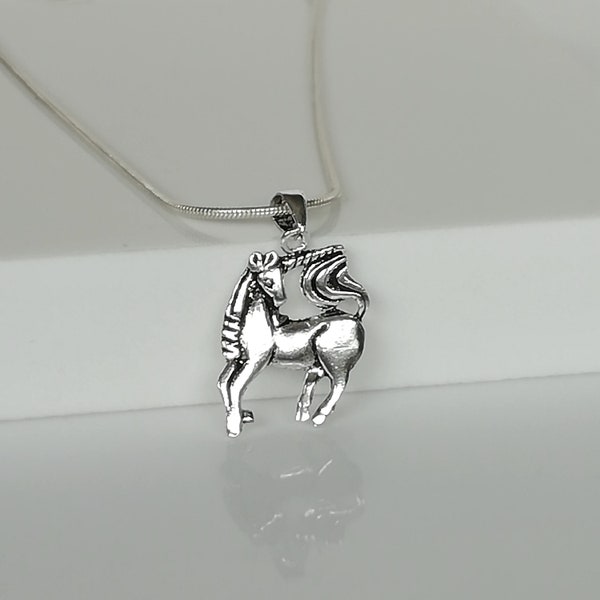 Unicorn Jewelry - Unicorn Bracelet - Mythical Jewelry - Wrist Charm - Girl Key Chain - Delicate Bracelet - Fairy tale Charm -  PD123