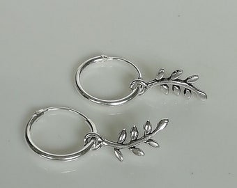 Leaves Charm Hoop - Sterling Silver Hoops - Minimalist Hoops - 12mm Hoops - Small Hoop - Cartilage Hoops - Add On Charm - E513