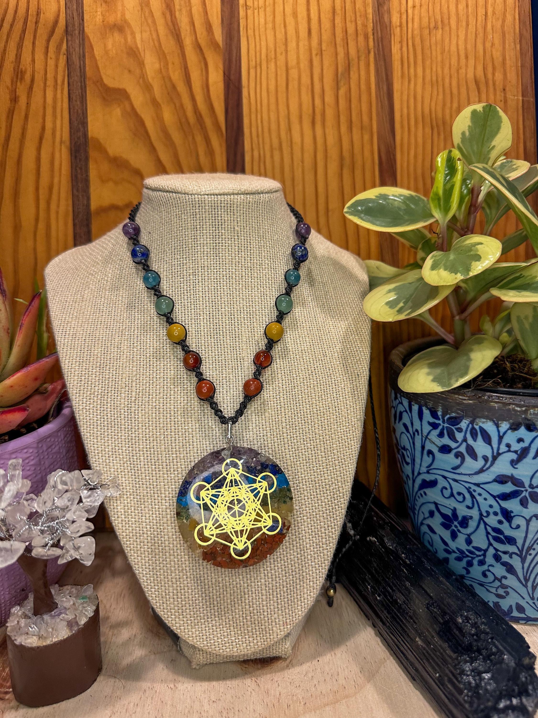 mookaitedecor Collana in pietra con punti di cristallo per donne e uomini, ciondolo amuleto con catena regolabile, pendolo Reiki per la divinazione, pietra metallo resina nylon, #01-Peridot, Pietra