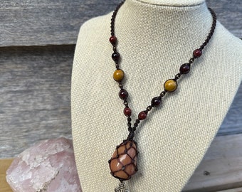 Collar de macramé de Aventurina naranja