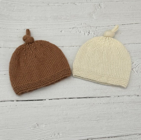 Hand knit Baby Hats 2 Set Appliqués Hand Knit Baby Hats - Etsy main image 4