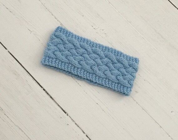 Bandeau cache-oreilles tricoté en laine torsadée bleu clair -  France