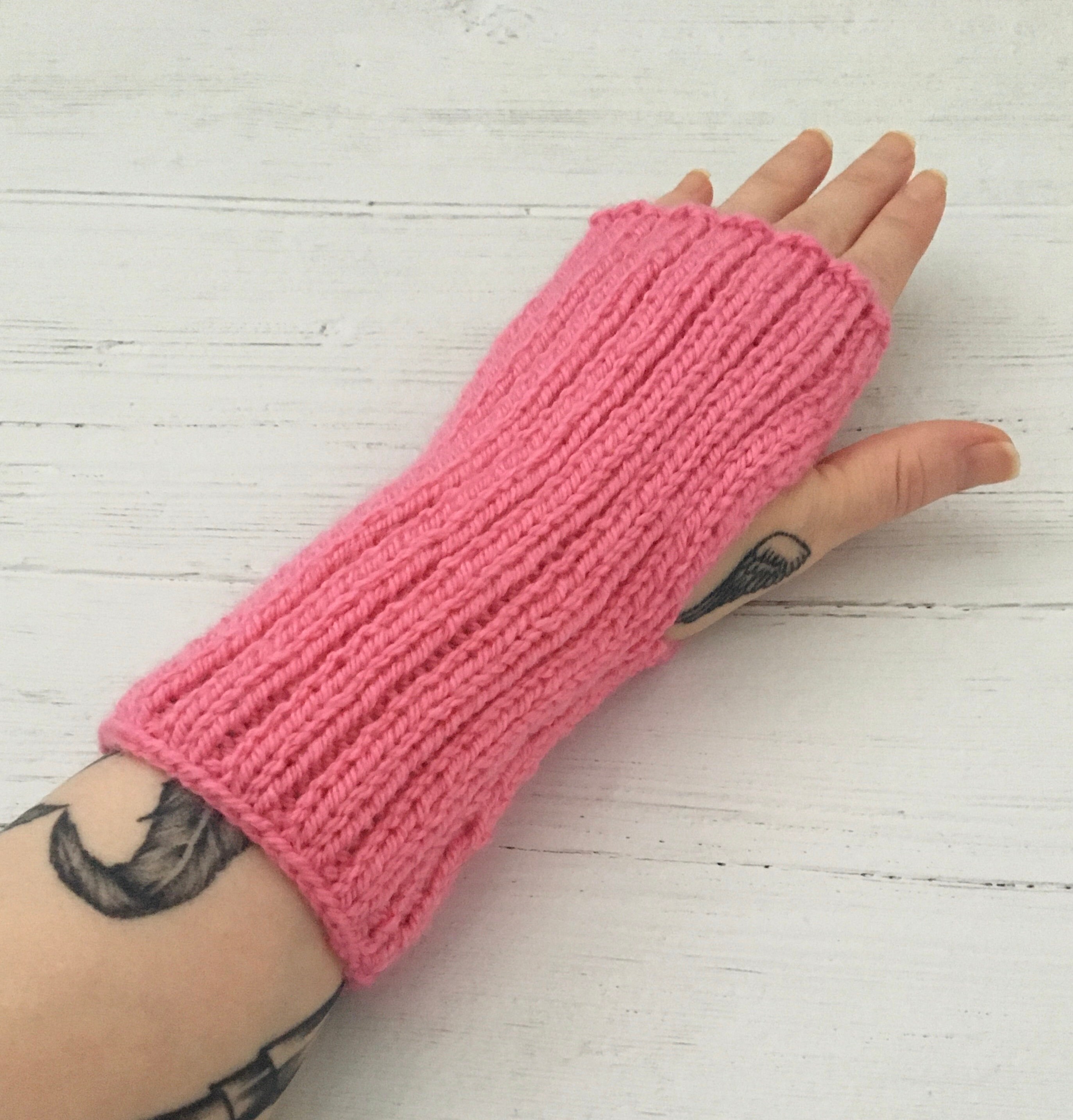 Pink Knitting Arm Warmers Hand Knitted Wrist Warmers-bubblegum Pink