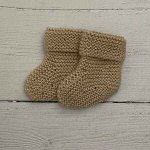Vanilla knitted baby booties, newborn booties, gender neutral baby shower gift