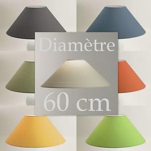 Peut inclure: Plusieurs abat-jours de couleurs variées : gris, bleu, vert, orange, jaune et vert citron. Le texte "Diamètre" et "60 cm" est affiché, indiquant le diamètre des abat-jours.