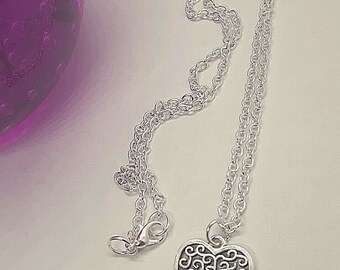 Collier pendentif coeur de belle tibétain argent arbre de vie.