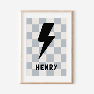 Impressão digital personalizada com nome Lightning, arte de parede moderna Checker, impressão inicial de sala de jogos para meninas e meninos, impressão inicial de quarto infantil