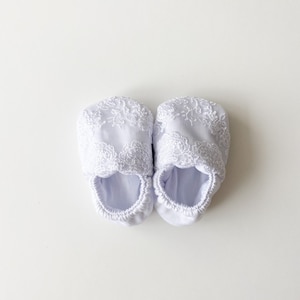 Baby baptism booties, white baby girl shoes, christening booties, newborn shoes gift, cute baby booties, soon to be mom gift
