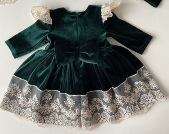 Christmas dress toddler, green velvet dress, emerald green dress, baby girl christmas dress, baby girl christmas outfit