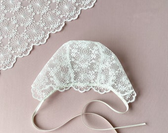 Baptism hat, baptism bonnet, christening bonnet, lace bonnet