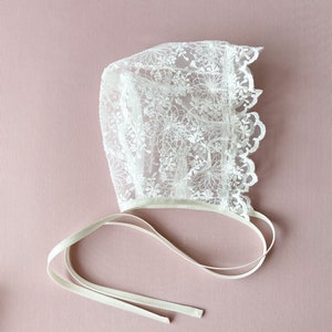 Baby girl bonnet, newborn bonnet, christening bonnet, baby girl hat, lace bonnet baby girl