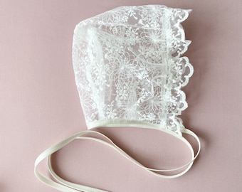 Baby girl bonnet, newborn bonnet, christening bonnet, baby girl hat, lace bonnet baby girl