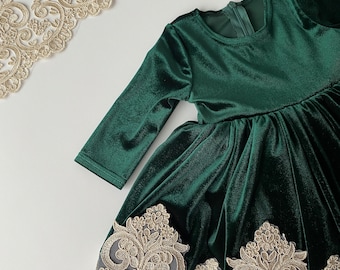 green emerald velvet dress Royal Gatherings Green Dress