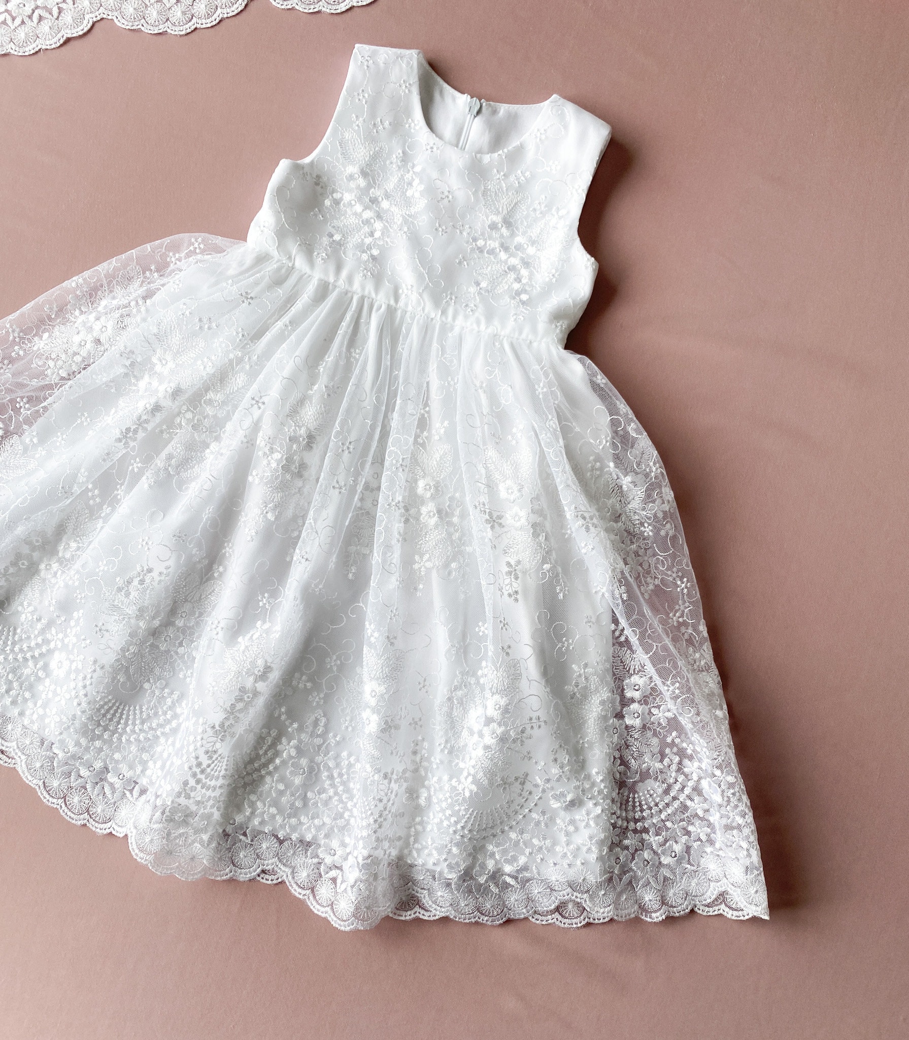 pink satin dress The Singer's Education Outfit Size:8-9 Y Dresses Cocktail Guess at