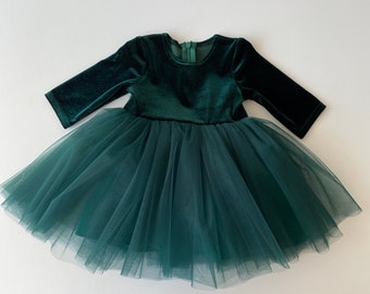 Toddler christmas dress, christmas dress baby girl, green velvet baby dress, emerald green dress, green christmas dress