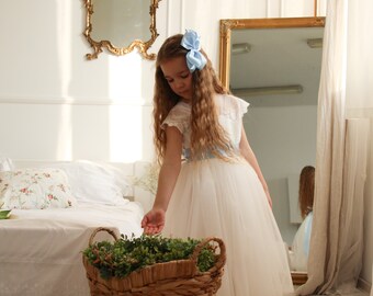 Flower girl dress toddler, ivory flower girl dress, tulle flower girl dresses, boho flower girl dress