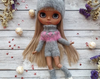 Knitted set for blythe and similar body dolls, blythe knitted romper, Blythe knitted cat hat, Blythe knitted sweater, Blythe clothes