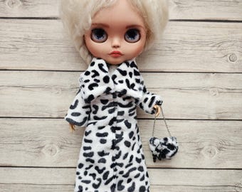 Fur coat for Blythe, fur handbag for Blythe